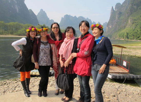 ��̳��Ů��������