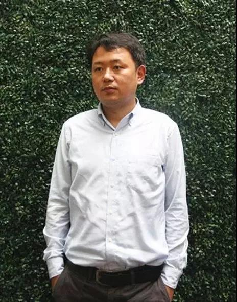 翟业军:他的不妥协就是把他的妥协一点一点写出来