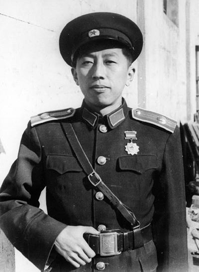 阎肃:风雨如磐,初心不改