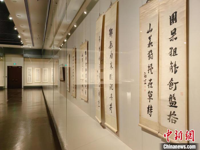 海派名家笔墨“集结”上海 展现海派书法“正大气象”--艺术--中国作家网
