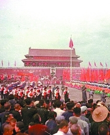 简平:开国大典这一天